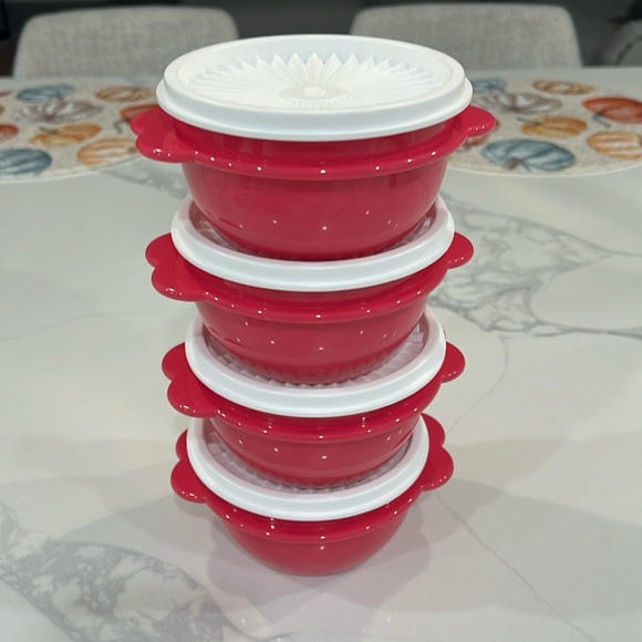 Tupperware small containers - Picture 2 of 12